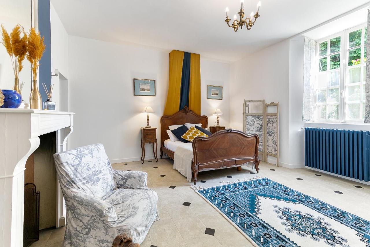 Apartment In A 17Th Century Manoir - Chateau Isle Marie 皮科维尔 外观 照片